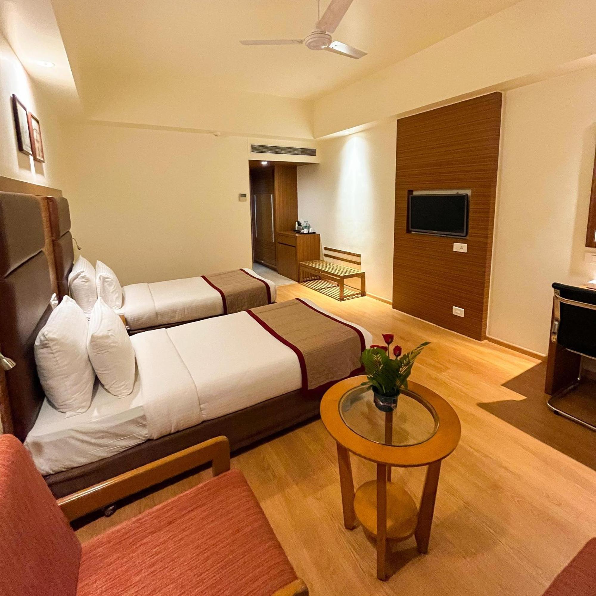 Ramee Panchshil Hotel Colhapur Exterior foto
