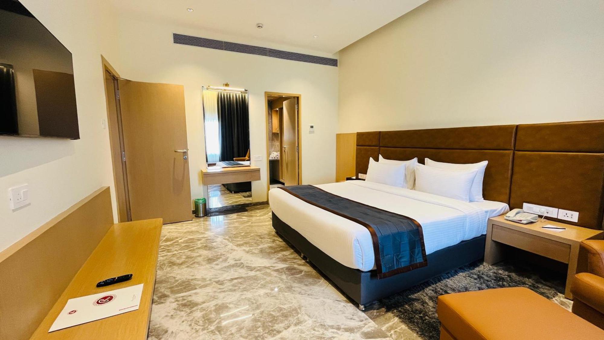 Ramee Panchshil Hotel Colhapur Exterior foto